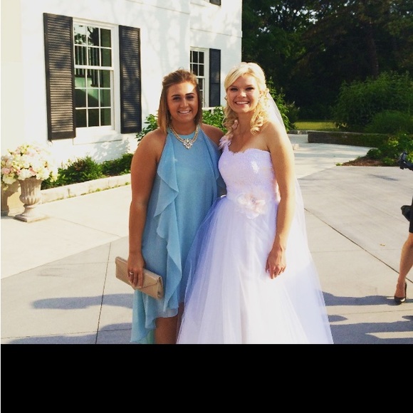 BCBG Gown - Picture 8 of 8